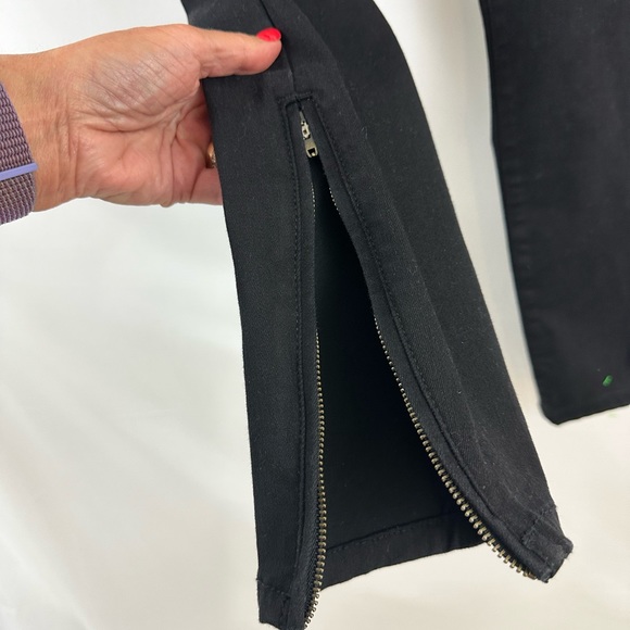 Social Standard by Sanctuary Logan Black Crop Utility Pant Zipper Ankle … - Picture 6 of 12
